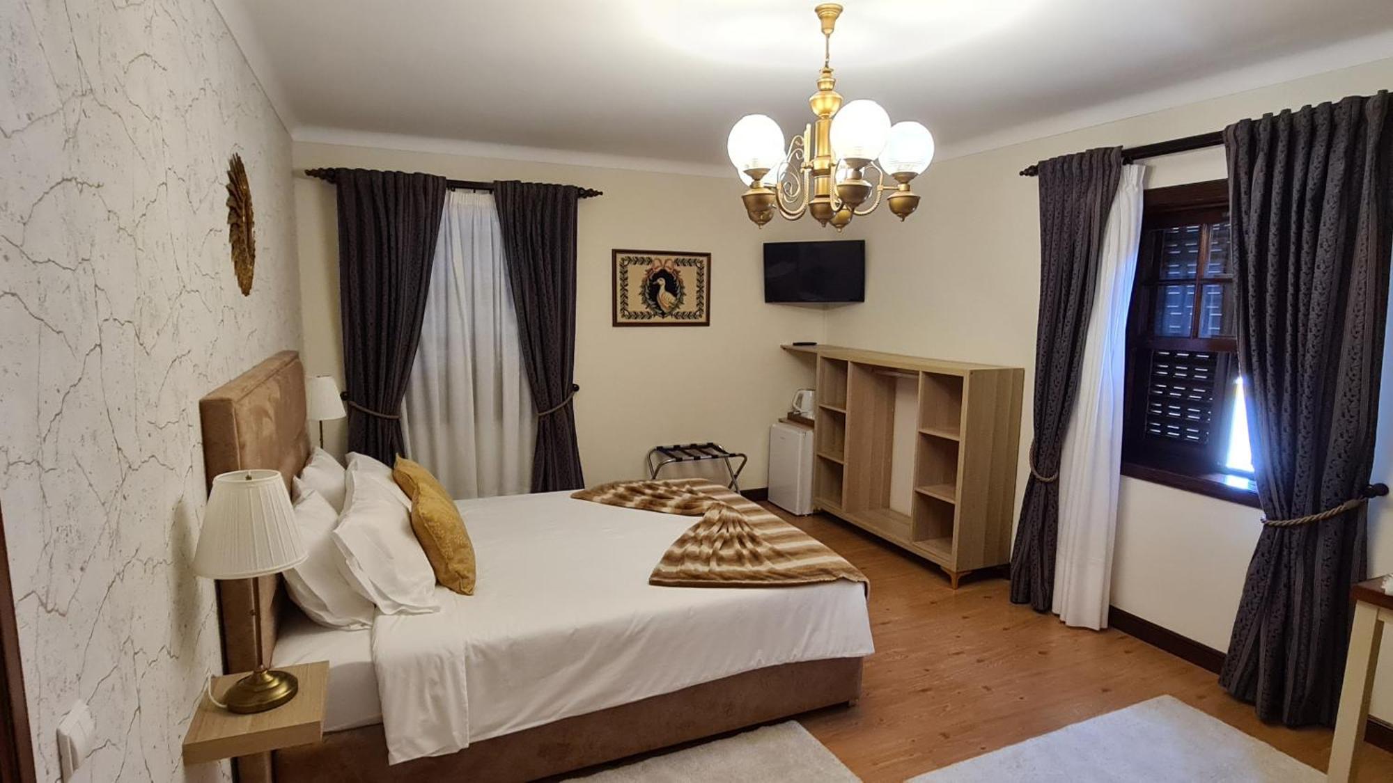 Bed and Breakfast Casa Marques à Angra do Heroísmo Chambre photo